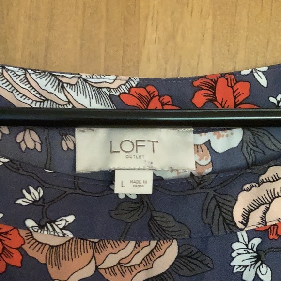 Crew neck floral blouse - Picture 3 of 3